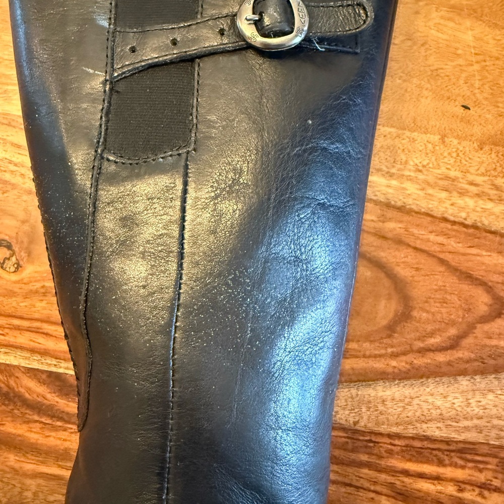 Keen Women’s Tall Leather Boots - Picture 5 of 8